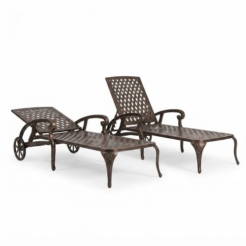 Cast Aluminum Chaise Lounge with Wheels