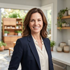 Portrait of a home organization specialist